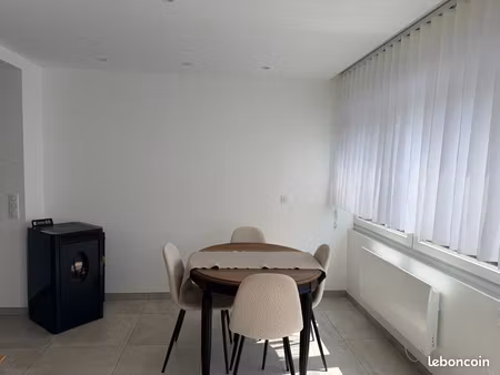 location meublée refaite à neuf - 2 chambres + bureau 7 mn à pied du tramway et rue frankl