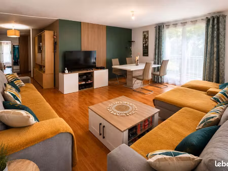 appartement 4 pièces 84 m²