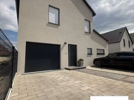 maison 4 pièces 105 m²