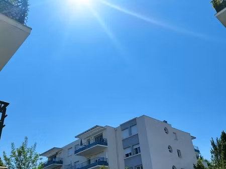 a vendre t2 à royan