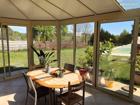maison en pierre avec piscine – 120 m² – à 4 min de brantôme