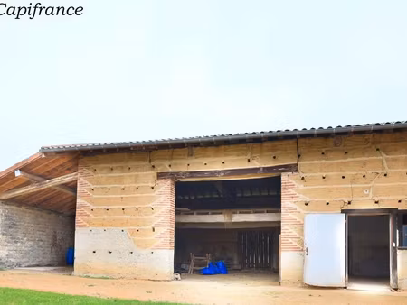 grange 4 pièces 330 m²