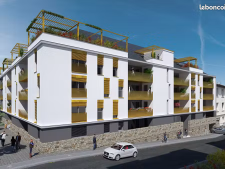 grand t2 neuf 52.5 m² avec terrasse et garage. 625 euros charges comprises
