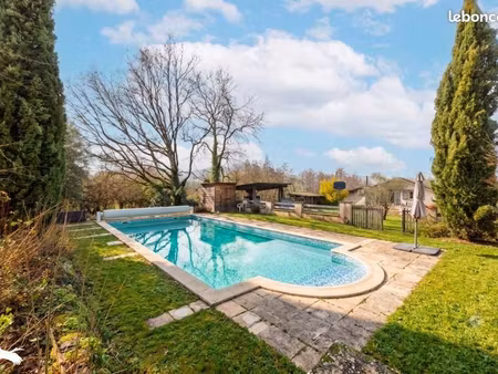 ferme 5 pièces 124 m²