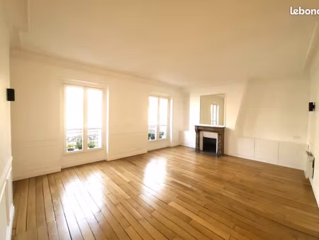 2 pièces entièrement rénové