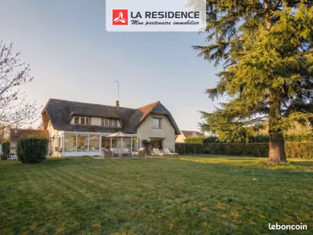 maison 7 pièces 237 m²