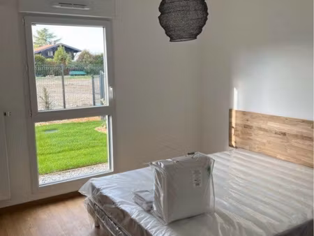 appartement t2 récent bord de lac