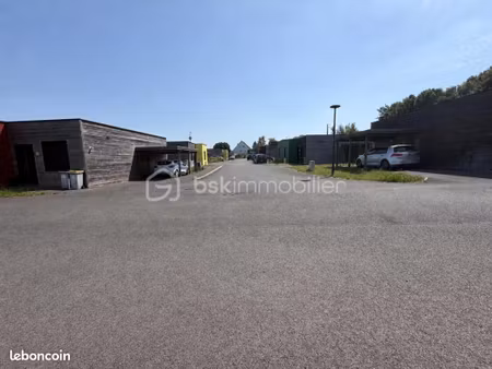 immeuble 87 pièces 2 610 m²
