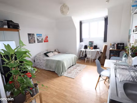 appartement 1 pièce 23 m²