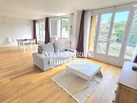 appartement 6 pièces 104 m²