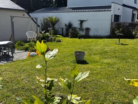 coup de cœur à languidic : maison rénovée plain pied avec jardin clos