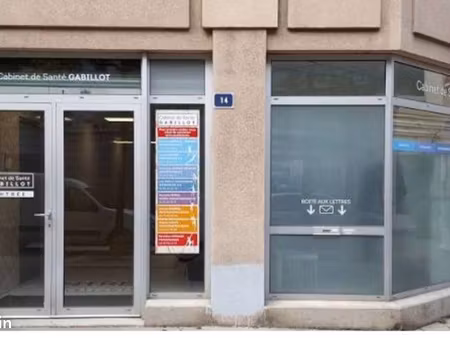 bureau au sein d un cabinet de santé