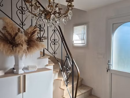 maison 140m2 8 pièces + dépendance