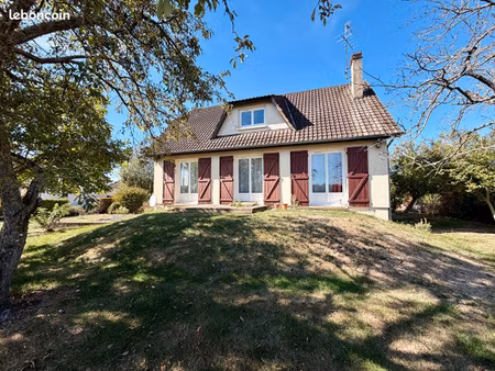 maison 6 pièces 110 m²