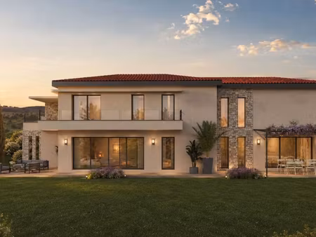 maison 5 pièces 160 m²