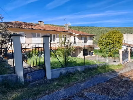 maison 6 pièces 183 m²