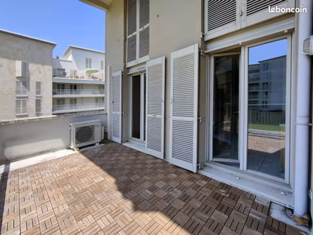 duplex 4 pièces 118 m²