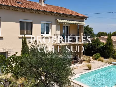 maison 6 pièces 135 m²