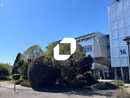 bureaux 276 m²
