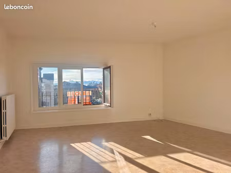 appartement 3 pièces 69 m²