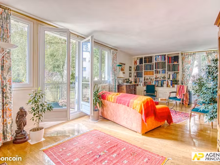 appartement 6 pièces 127 m²
