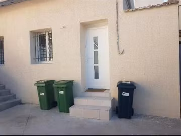 t2 meublé garage et terrasse