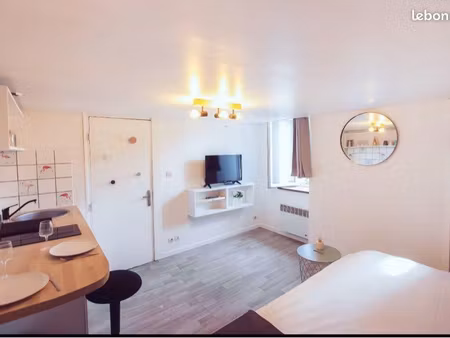 studio meublé