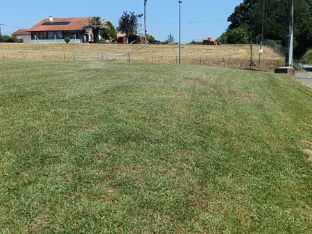urcuit terrain a vendre