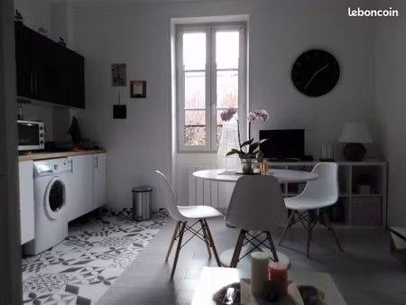 magnifique studio meublé à vaureal 22m2