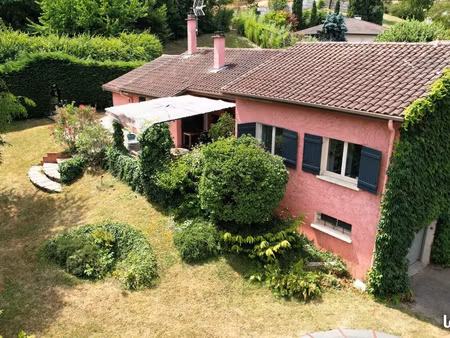 villa 5 pièces 130 m²