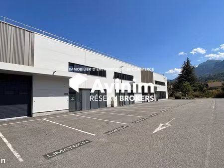 bureaux 1074 m² voreppe