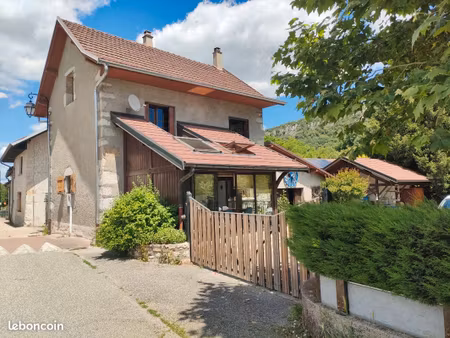 maison de village