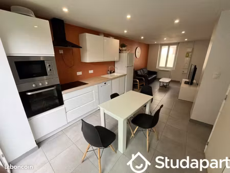 chambre 1 pièce 10 m²