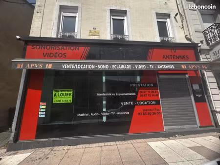local commercial 93 m²