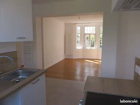 t2 - 55 m² - croisé laroche - refait à neuf