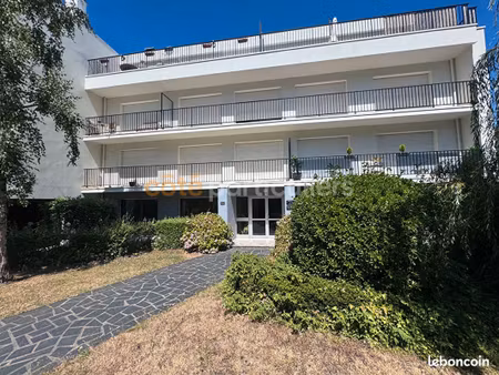 bureaux 53 m² nantes