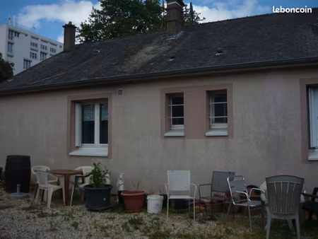 maison plain pied avec terrain à laval/gare