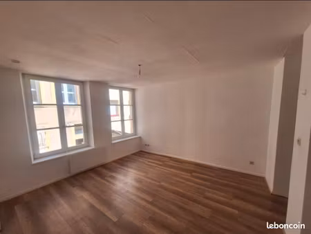 studio 1 pièce 22 m²