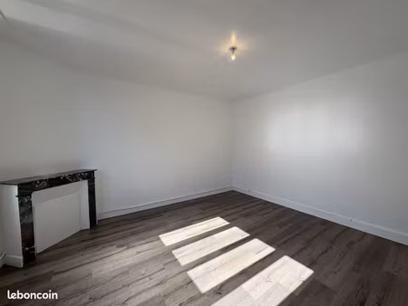 maison 3 pièces 80 m²