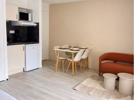 studio meublé et entièrement équipé – quartier pompidou  vannes – disponible dès maintenan