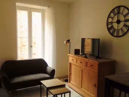 t3 meublé tout compris pour 2 locataires en hypercentre de rodez