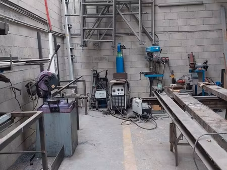 urgent cession de bail (3-6-9) atelier 60m2 bezons