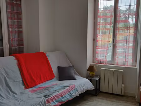 studio meublé à proximité des lycées