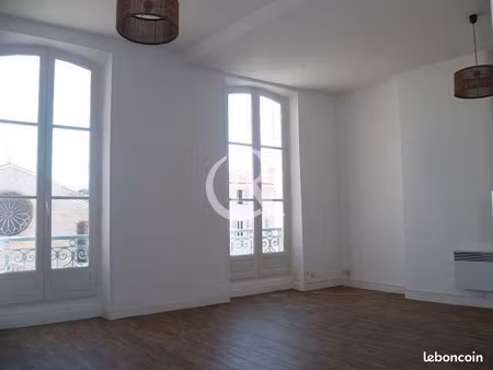 appartement 3 pièces 81 m²