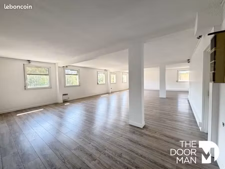 bureaux 125 m²
