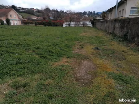 entrepôt 220m² avec terrain constructible viabilisé
