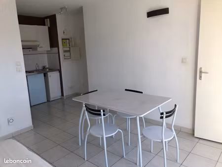f1 meuble de 30 20 m² avec garage la bouloie