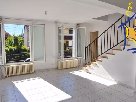 maison 4 pièces 82 m²