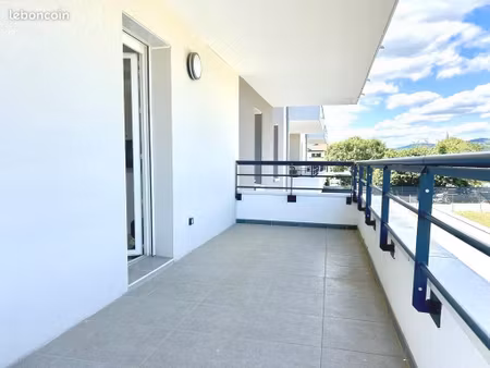 appartement 3 pièces 82 m²