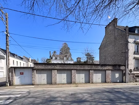 garage/box centre pontivy